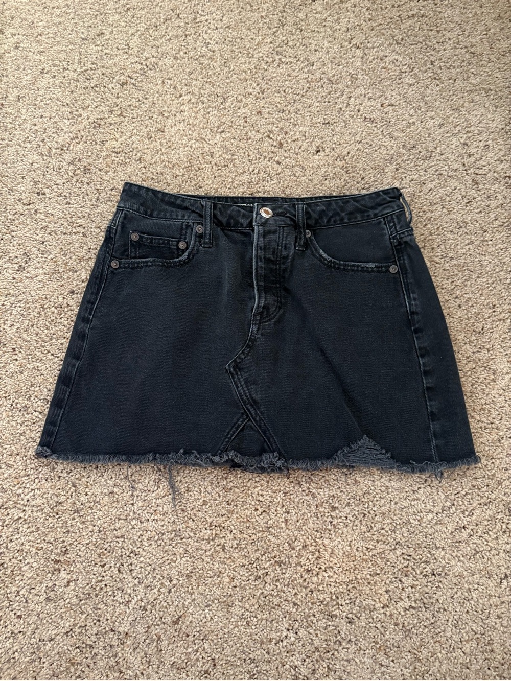 American Outfitters black Denim Mini Skirt Raw Hem women’s 4 - Picture 1 of 8